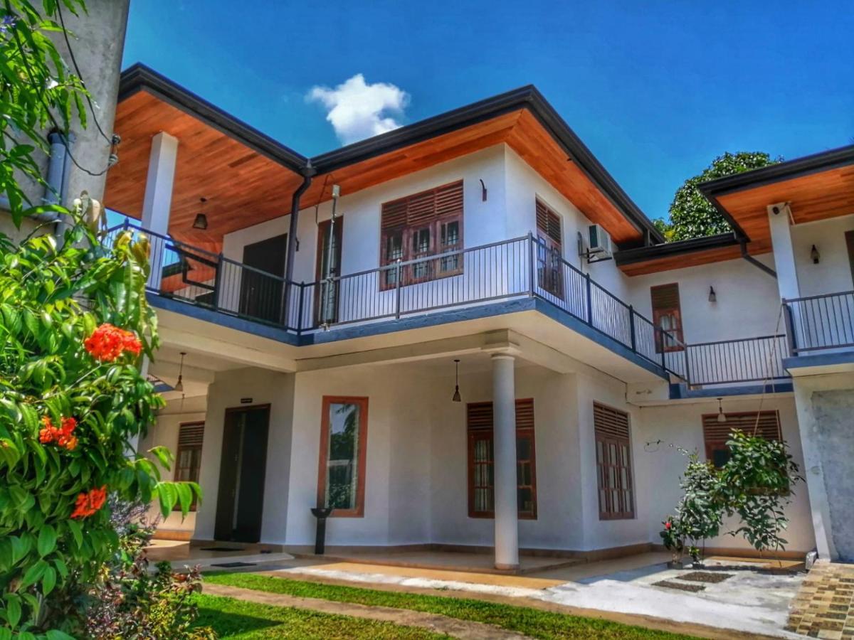 Elepath Lodge- Pinnawala Pinnawala  Luaran gambar