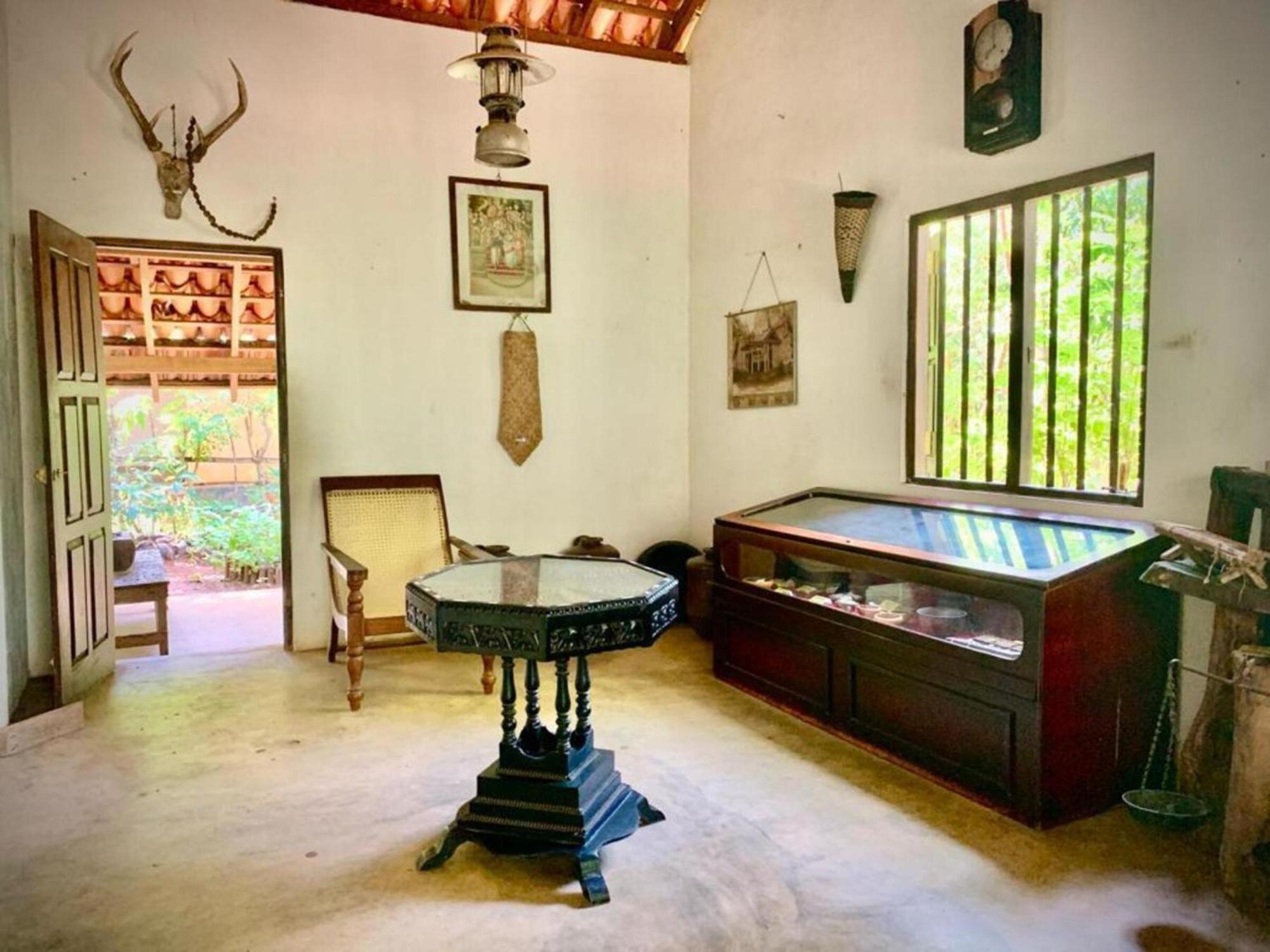 Elepath Lodge- Pinnawala Pinnawala  Luaran gambar